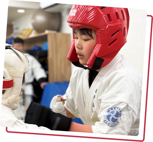 アスリートクラス～ より本格的に空手に打ち込みたいお子さま向け ～